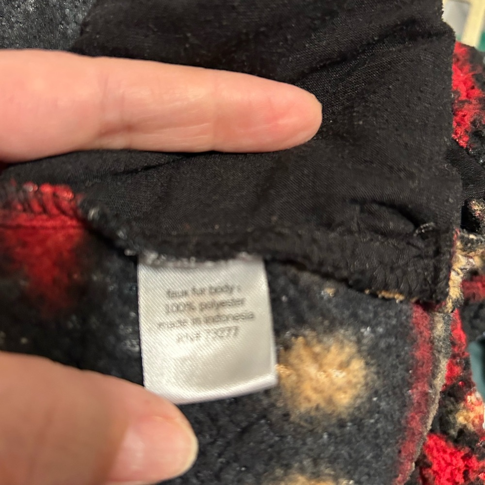 Sonoma Red and Black Sherpa Quarter Zip - Picture 4 of 5